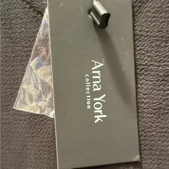 Arna York Plus Crepe Button Down Tunic Top, Size 22/24 - Picture 5 of 7